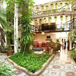 Mariposa Boutique - 5th Avenue מלון